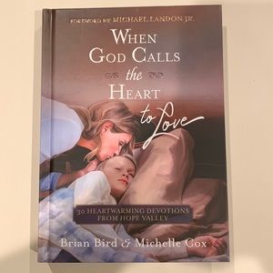 A devotional book. 30 heartwarming devotions from Hope Valley.